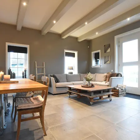 בית נופש Spacious In The Beemster Near A Windmill