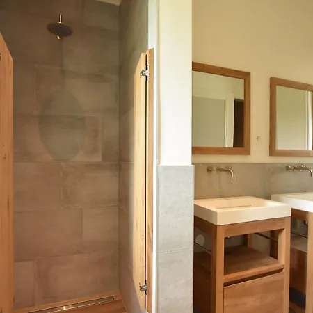 Сasa de vacaciones Spacious In The Beemster Near A Windmill Middenbeemster