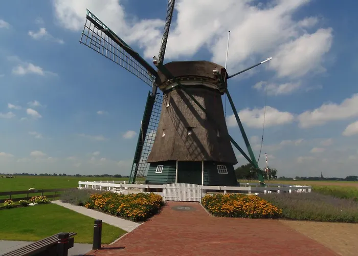 Spacious In The Beemster Near A Windmill Дом отдыха
