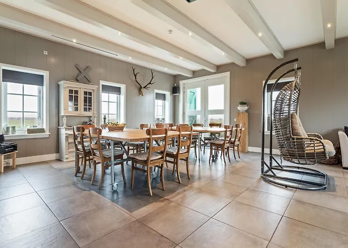 Vakantiehuis Spacious In The Beemster Near A Windmill