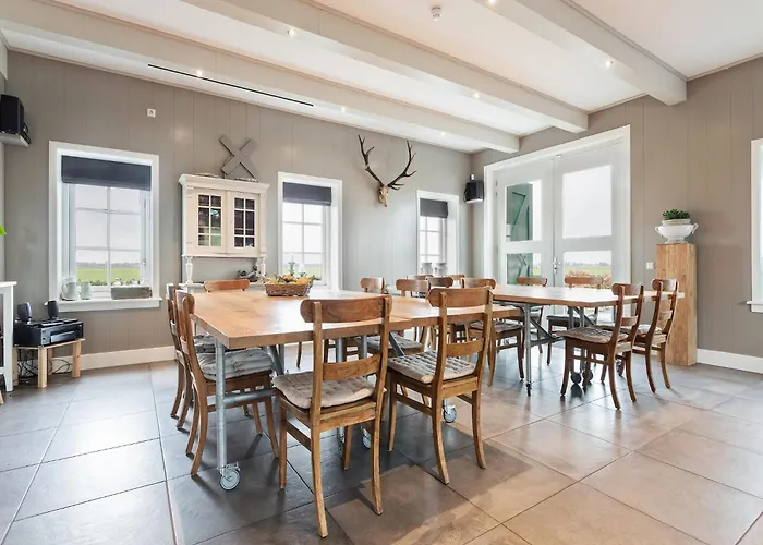 Vakantiehuis Spacious In The Beemster Near A Windmill